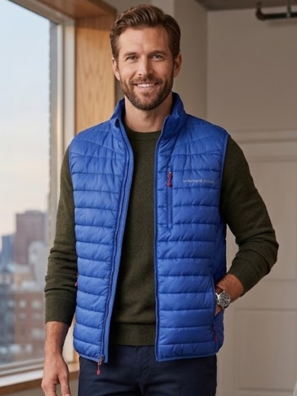 EUC Men's Vineyard Vines Royal Blue Mountain Quilted Puffer Vest Size MEDIUM